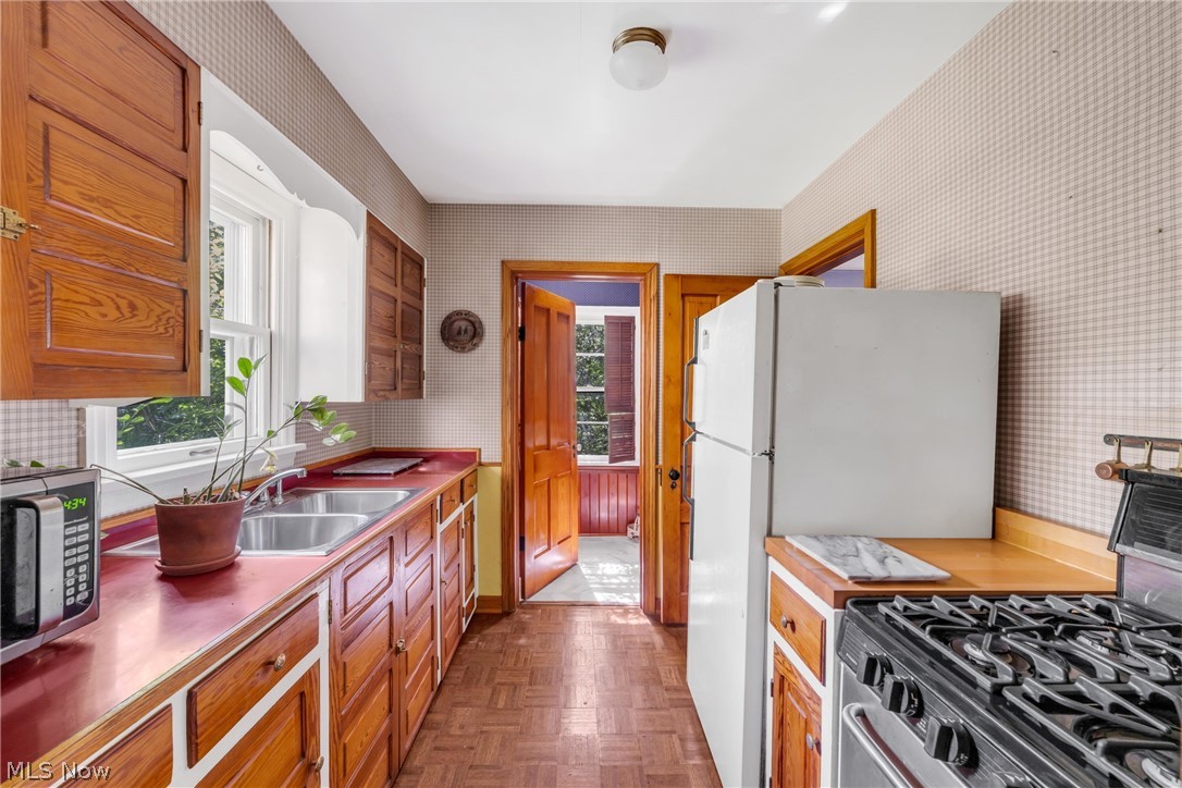 385 E Lorain Street Oberlin OH 44074