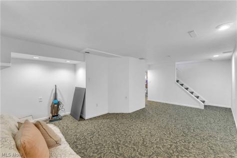 3041 Portsmouth Drive Brunswick OH 44212