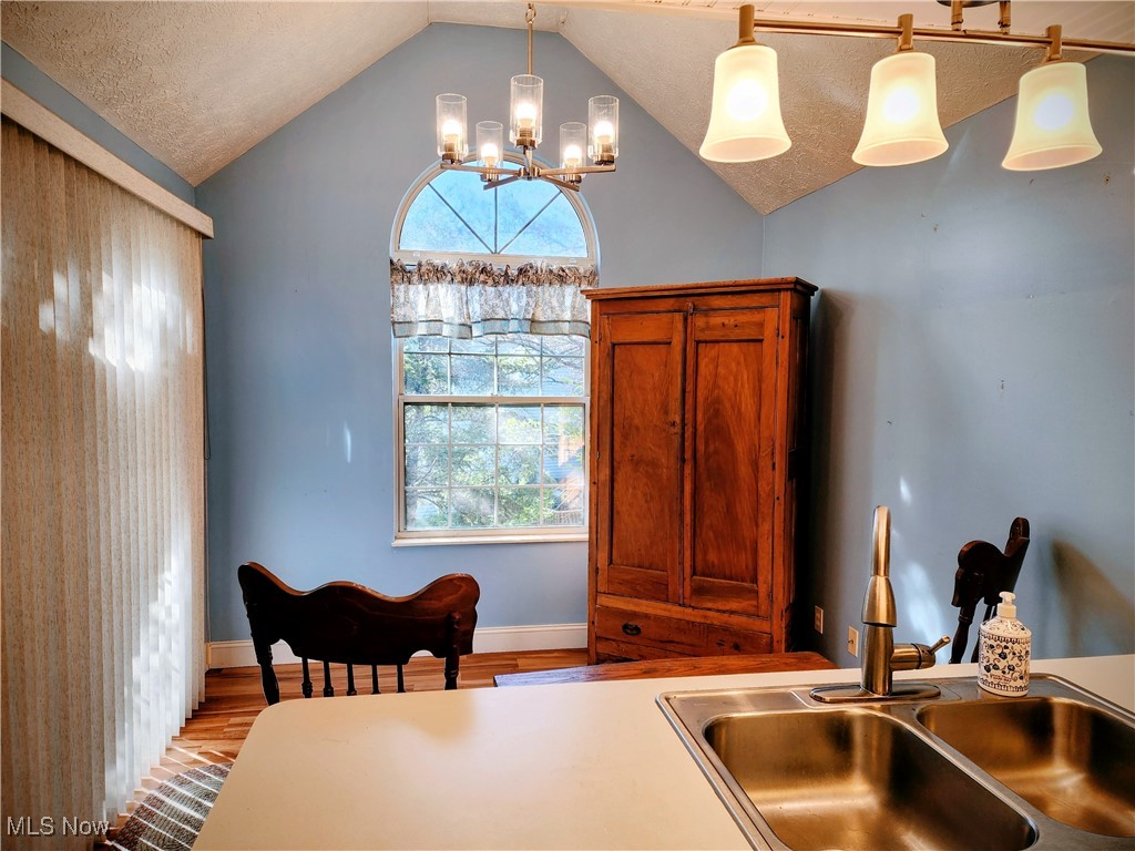 8602 Strawbridge Circle Macedonia OH 44056