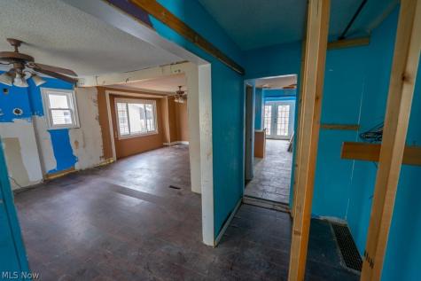 559 Morgan Avenue Akron OH 44311
