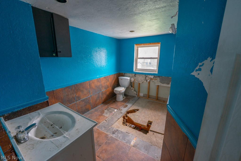559 Morgan Avenue Akron OH 44311