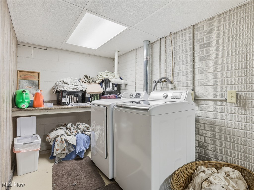 6529 Fallsburg Road NE Newark OH 43055
