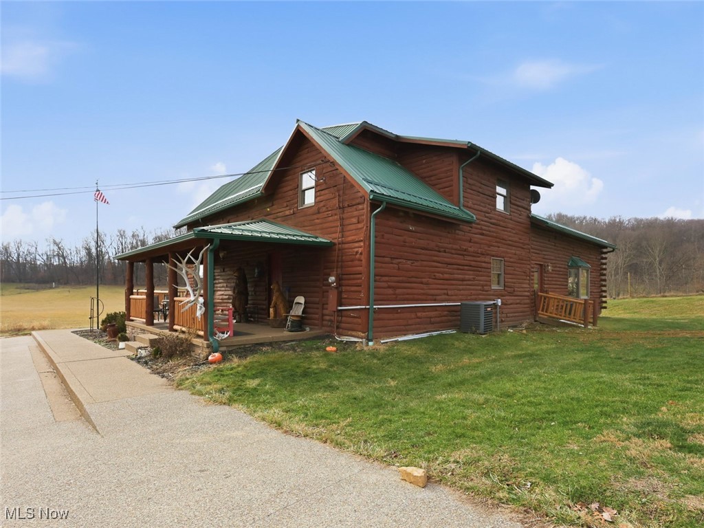 6529 Fallsburg Road NE Newark OH 43055