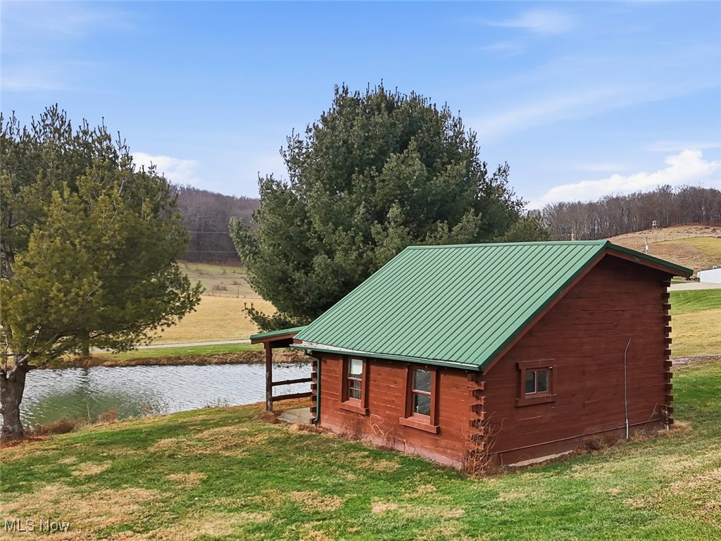 6529 Fallsburg Road NE Newark OH 43055