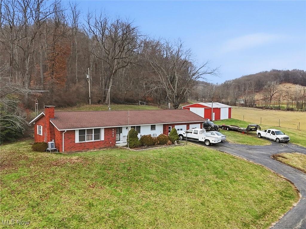 6529 Fallsburg Road NE Newark OH 43055