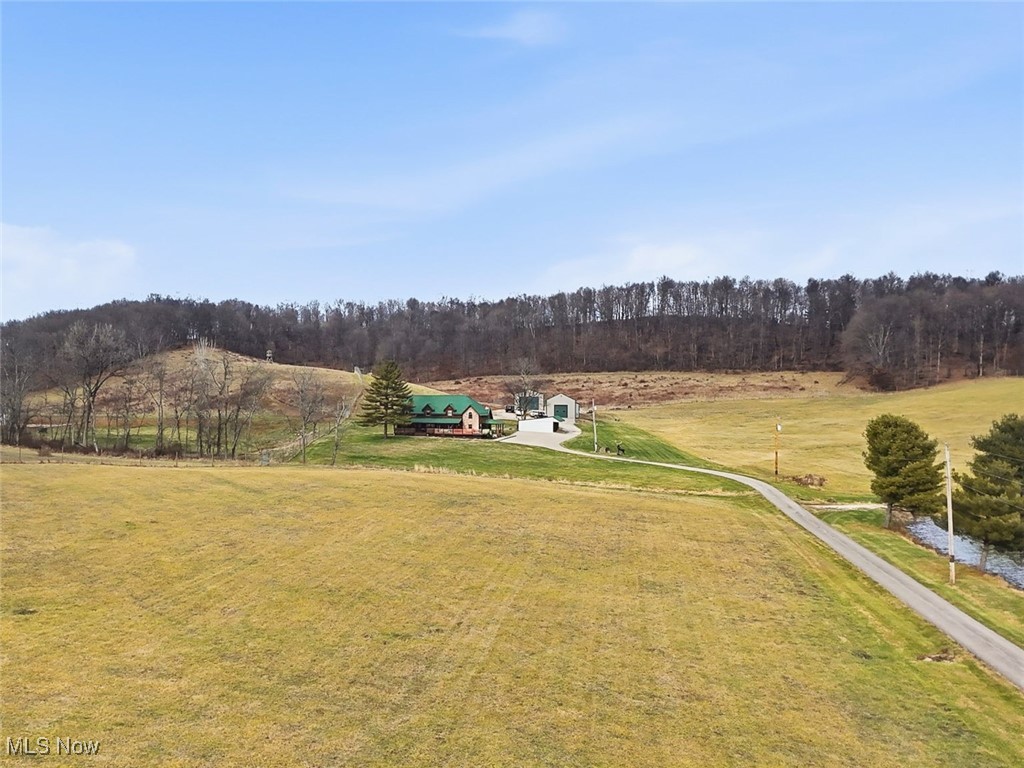 6529 Fallsburg Road NE Newark OH 43055
