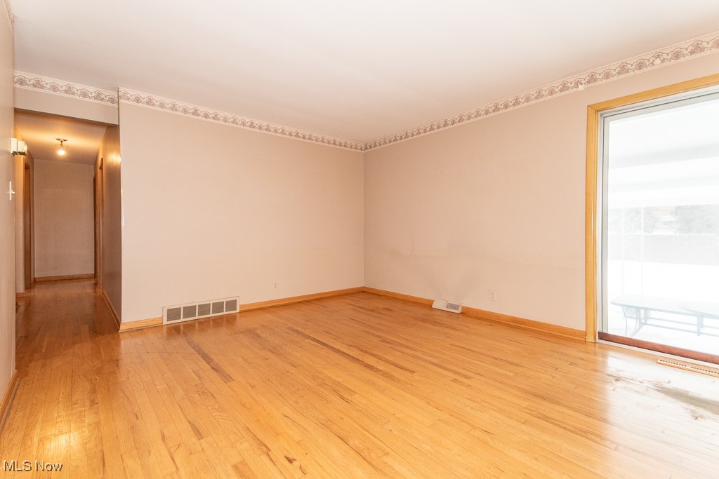 6783 Larchmont Drive Mayfield Heights OH 44124