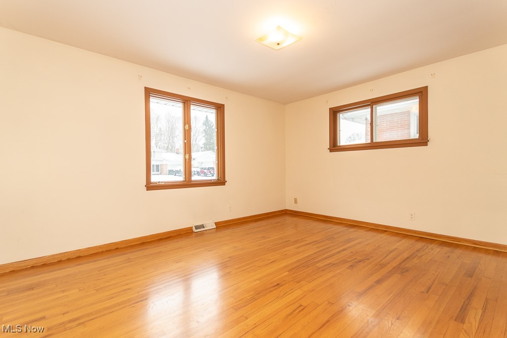 6783 Larchmont Drive Mayfield Heights OH 44124