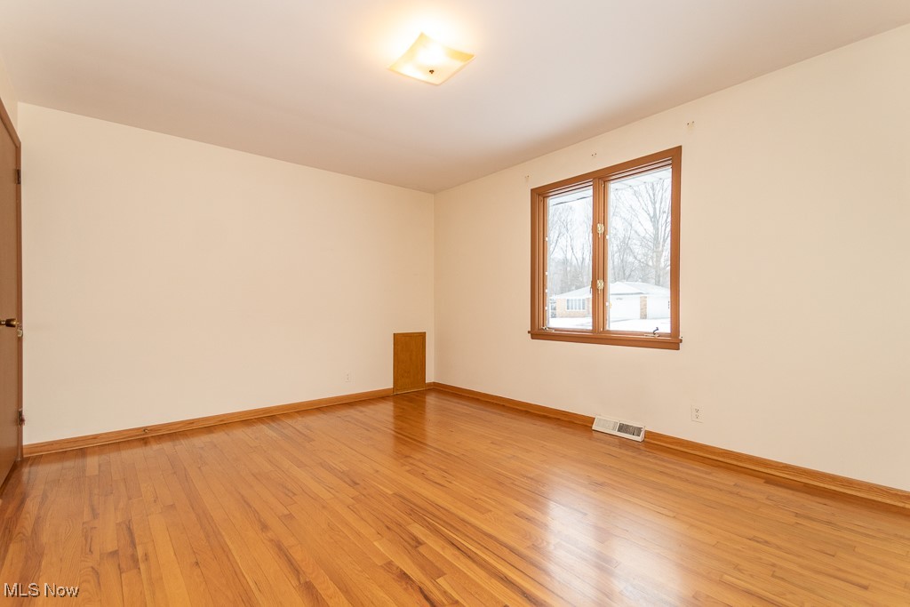 6783 Larchmont Drive Mayfield Heights OH 44124