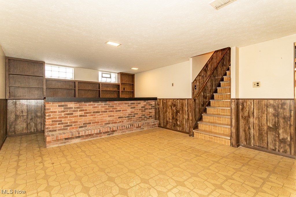 6783 Larchmont Drive Mayfield Heights OH 44124