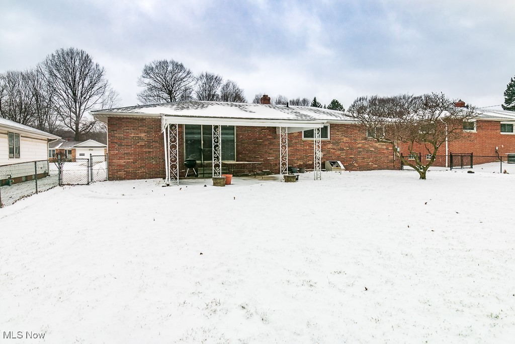 6783 Larchmont Drive Mayfield Heights OH 44124