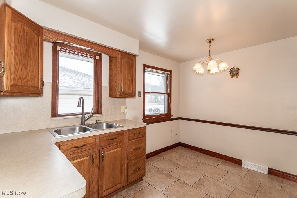 6783 Larchmont Drive Mayfield Heights OH 44124