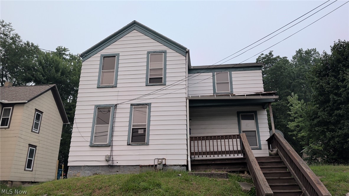 581 Allyn Street Akron OH 44311