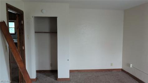 581 Allyn Street Akron OH 44311