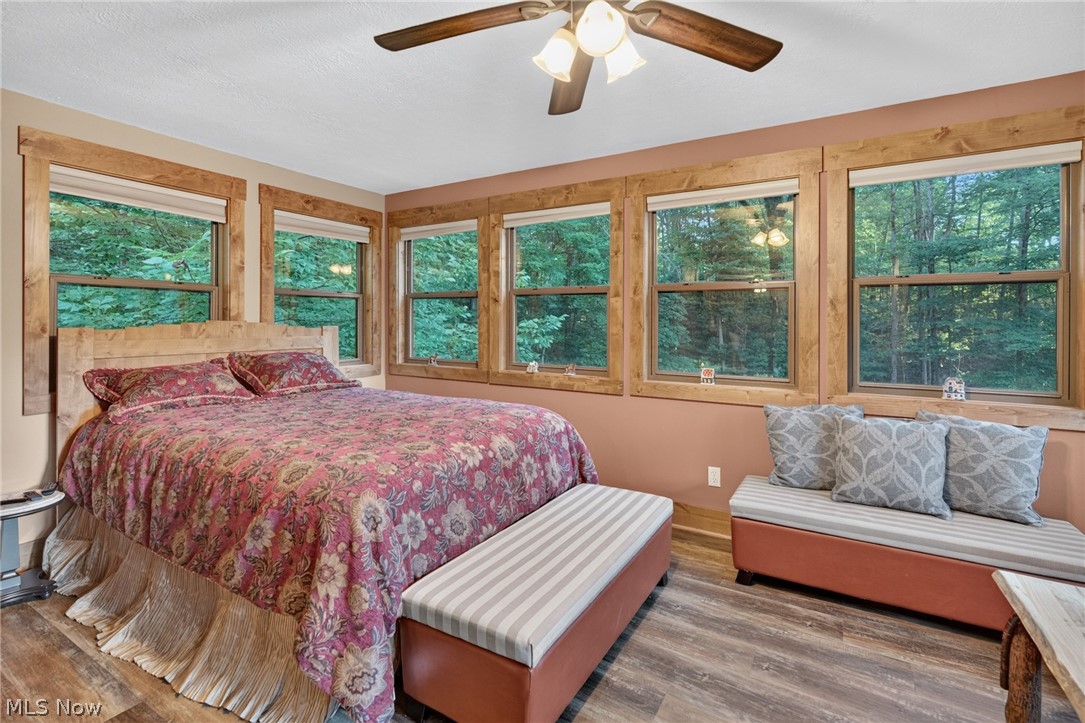 6153 Nichols Lane SW Bowerston OH 44695