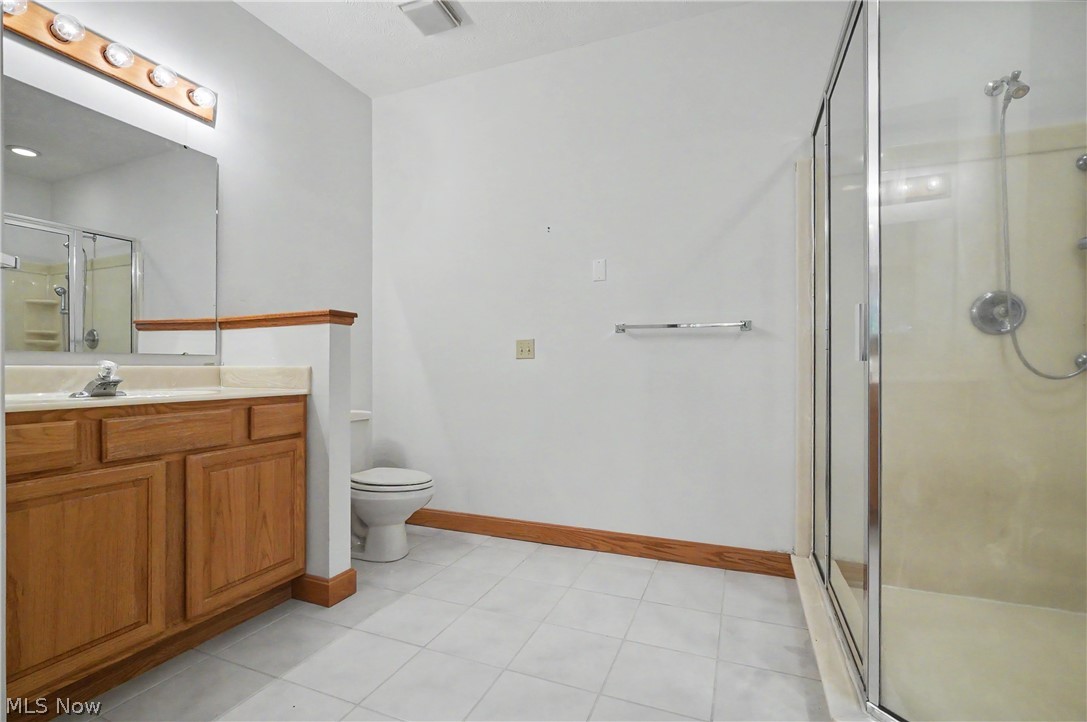 11440 Glenmora Drive Chardon OH 44024