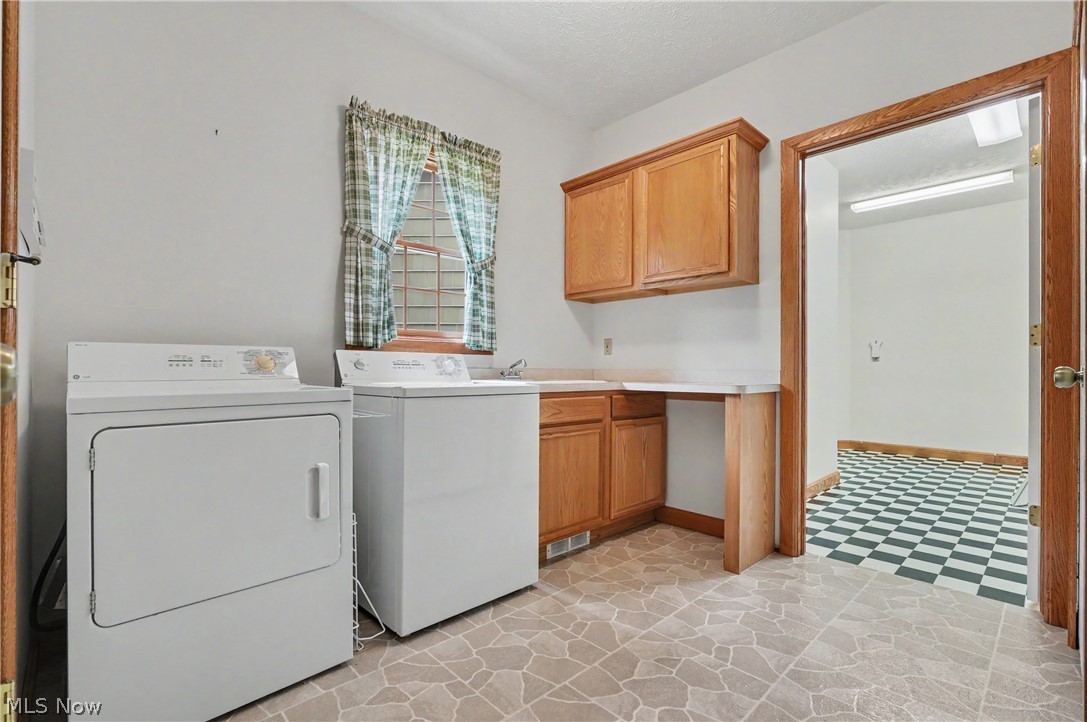11440 Glenmora Drive Chardon OH 44024