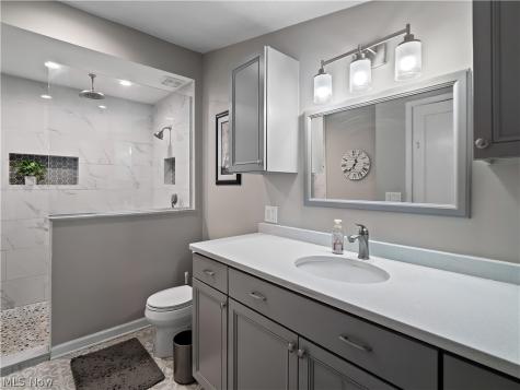 188 Jackson Street Amherst OH 44001