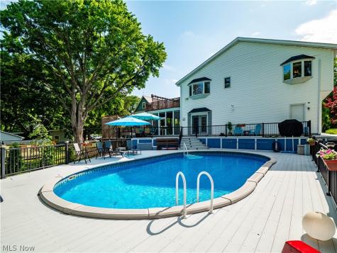 188 Jackson Street Amherst OH 44001