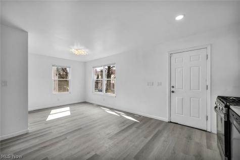 10870 Mount Overlook Avenue Cleveland OH 44104