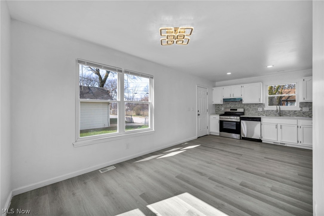 10870 Mount Overlook Avenue Cleveland OH 44104