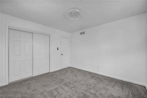 10870 Mount Overlook Avenue Cleveland OH 44104