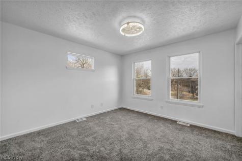 10870 Mount Overlook Avenue Cleveland OH 44104