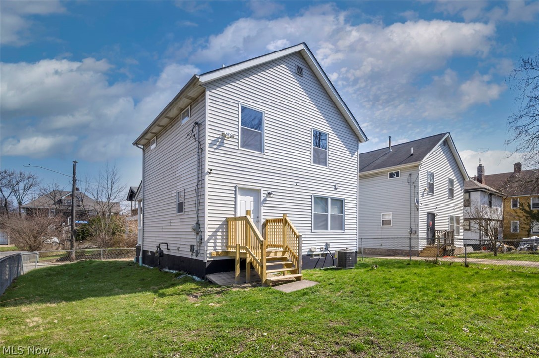 10870 Mount Overlook Avenue Cleveland OH 44104