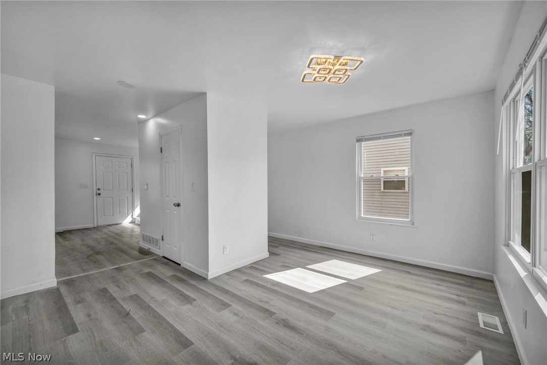 10870 Mount Overlook Avenue Cleveland OH 44104