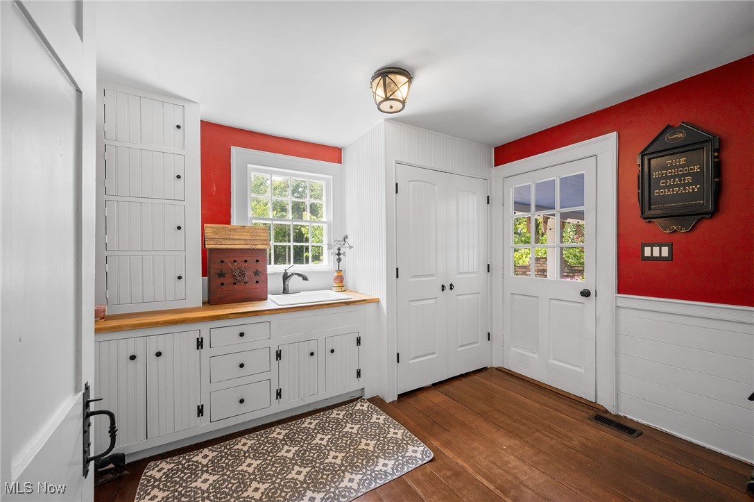 1440 E Hines Hill Road Hudson OH 44236