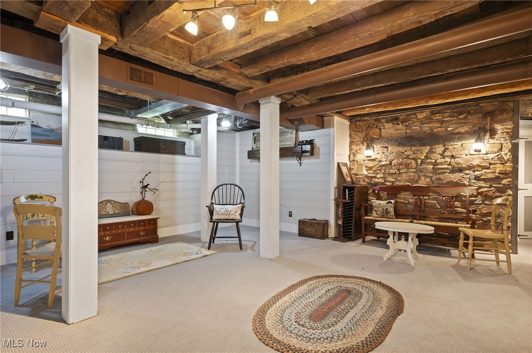 1440 E Hines Hill Road Hudson OH 44236