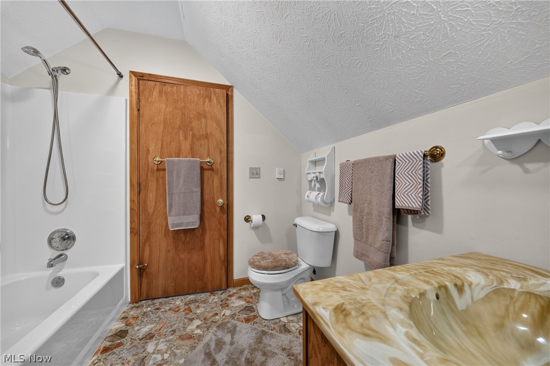 2770 Sylvia Avenue Jefferson OH 44047
