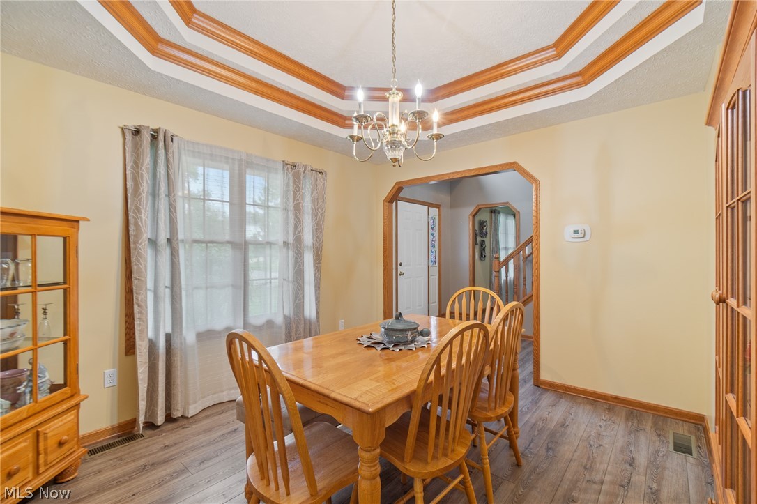 5688 Shallow Creek Avenue Louisville OH 44641