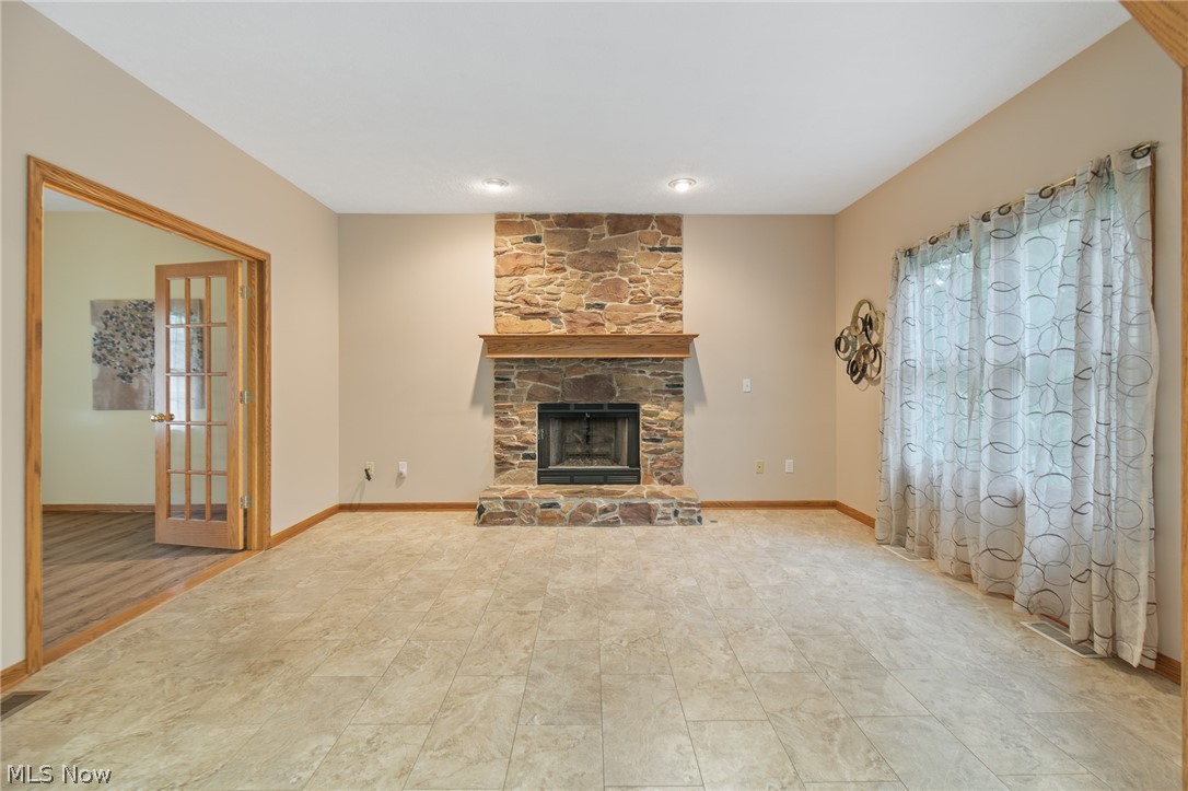 5688 Shallow Creek Avenue Louisville OH 44641