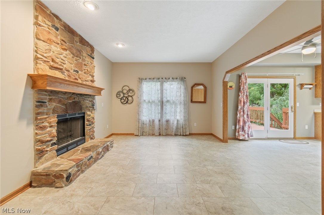 5688 Shallow Creek Avenue Louisville OH 44641