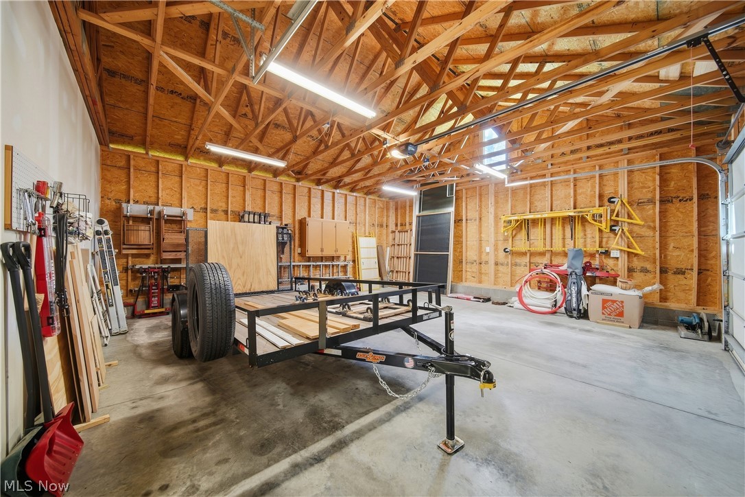 1687 Mount Pleasant Street NE Canton OH 44721