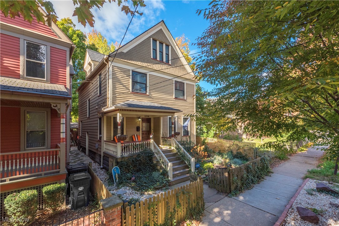 1774 W 28th Street Cleveland OH 44113