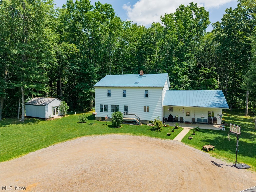 17721 Madison Road Middlefield OH 44062