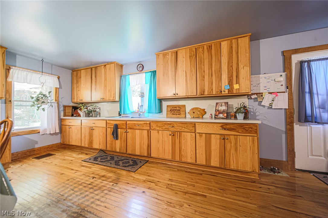 17721 Madison Road Middlefield OH 44062