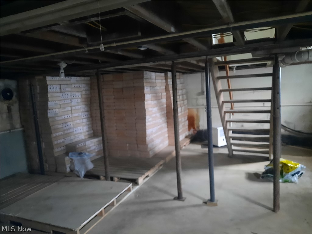 4508 State Route 193 Andover OH 44032
