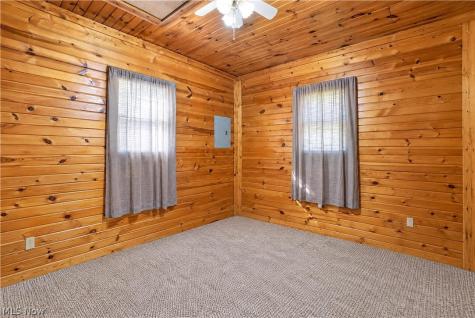 13366 Butternut Road Burton OH 44021