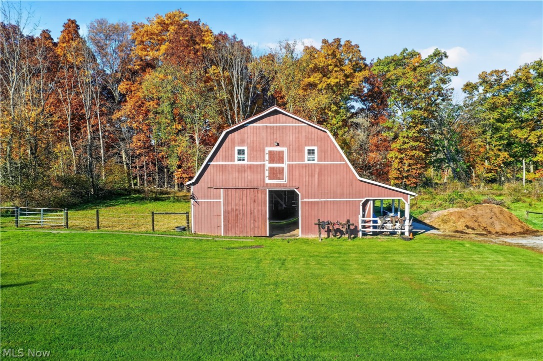 13366 Butternut Road Burton OH 44021