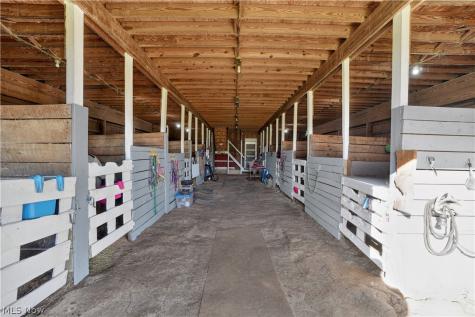 13366 Butternut Road Burton OH 44021