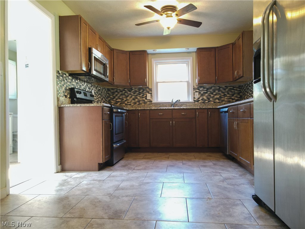 820 Peach Boulevard Willoughby OH 44094