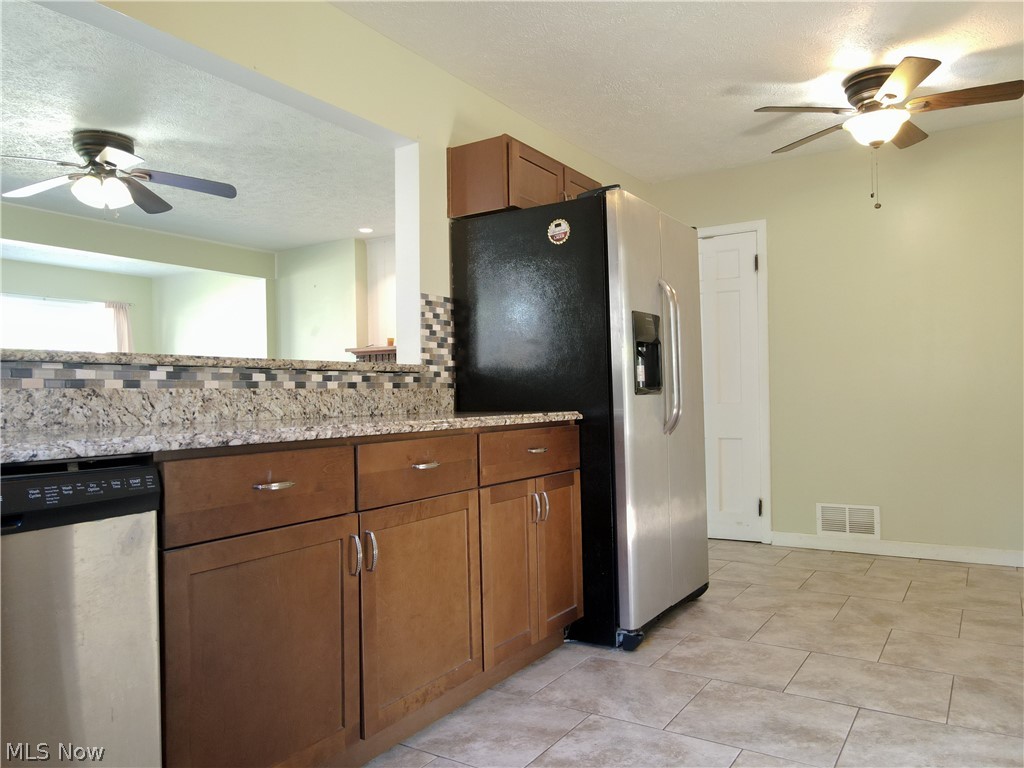820 Peach Boulevard Willoughby OH 44094