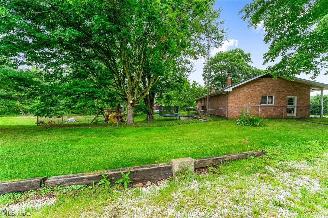6235 Homeworth Road Homeworth OH 44634