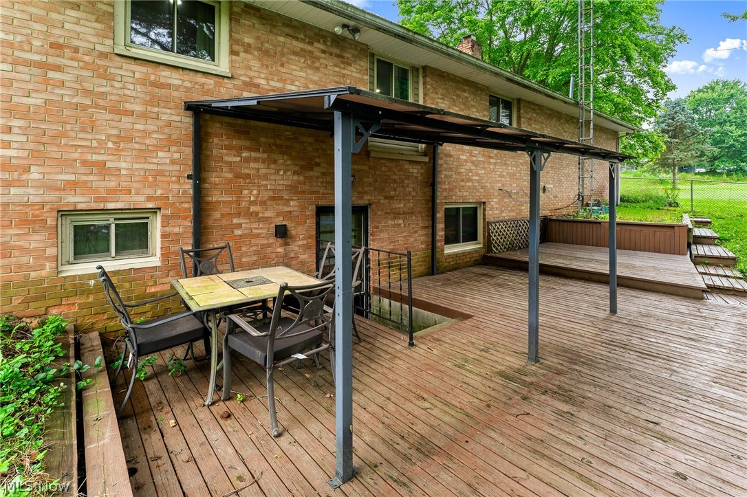 6235 Homeworth Road Homeworth OH 44634