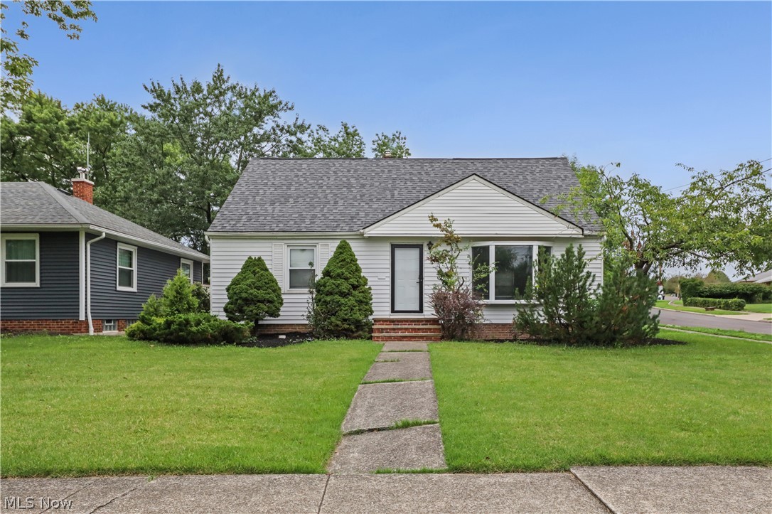 7146 W Parkview Drive Parma OH 44134