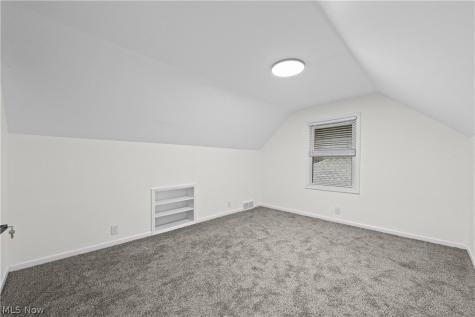 7146 W Parkview Drive Parma OH 44134