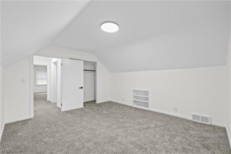 7146 W Parkview Drive Parma OH 44134